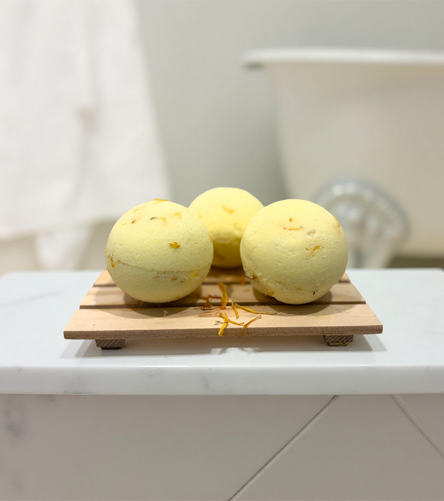 Ylang Ylang & Calendula Bath Bomb